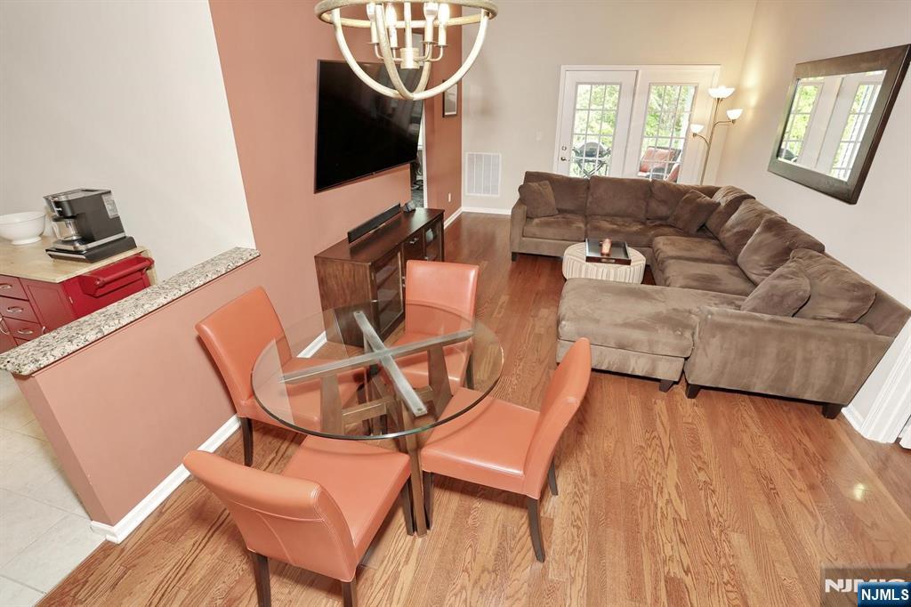 175 Rochelle Avenue, Unit 321 Rochelle Park, NJ 07662 - Photo 12 of 50