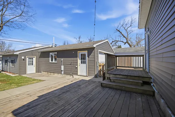 $199,900 | 1602 4th Avenue Northwest, Austin, MN 55912