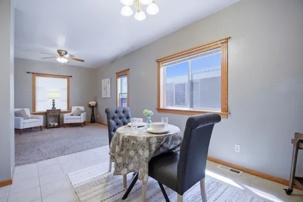 $199,900 | 1602 4th Avenue Northwest, Austin, MN 55912