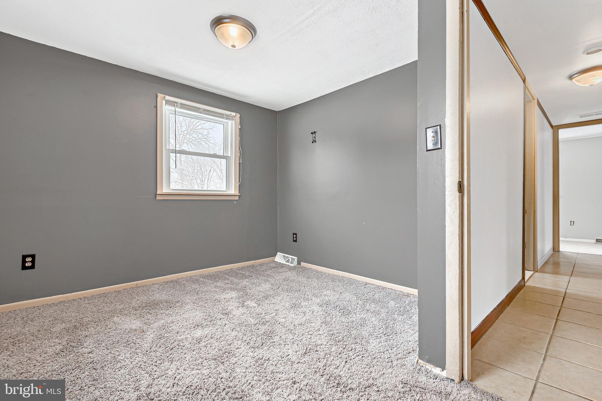 2596 Oakland Road Dover, PA 17315 - Photo 15 of 17 Gallery Image 15