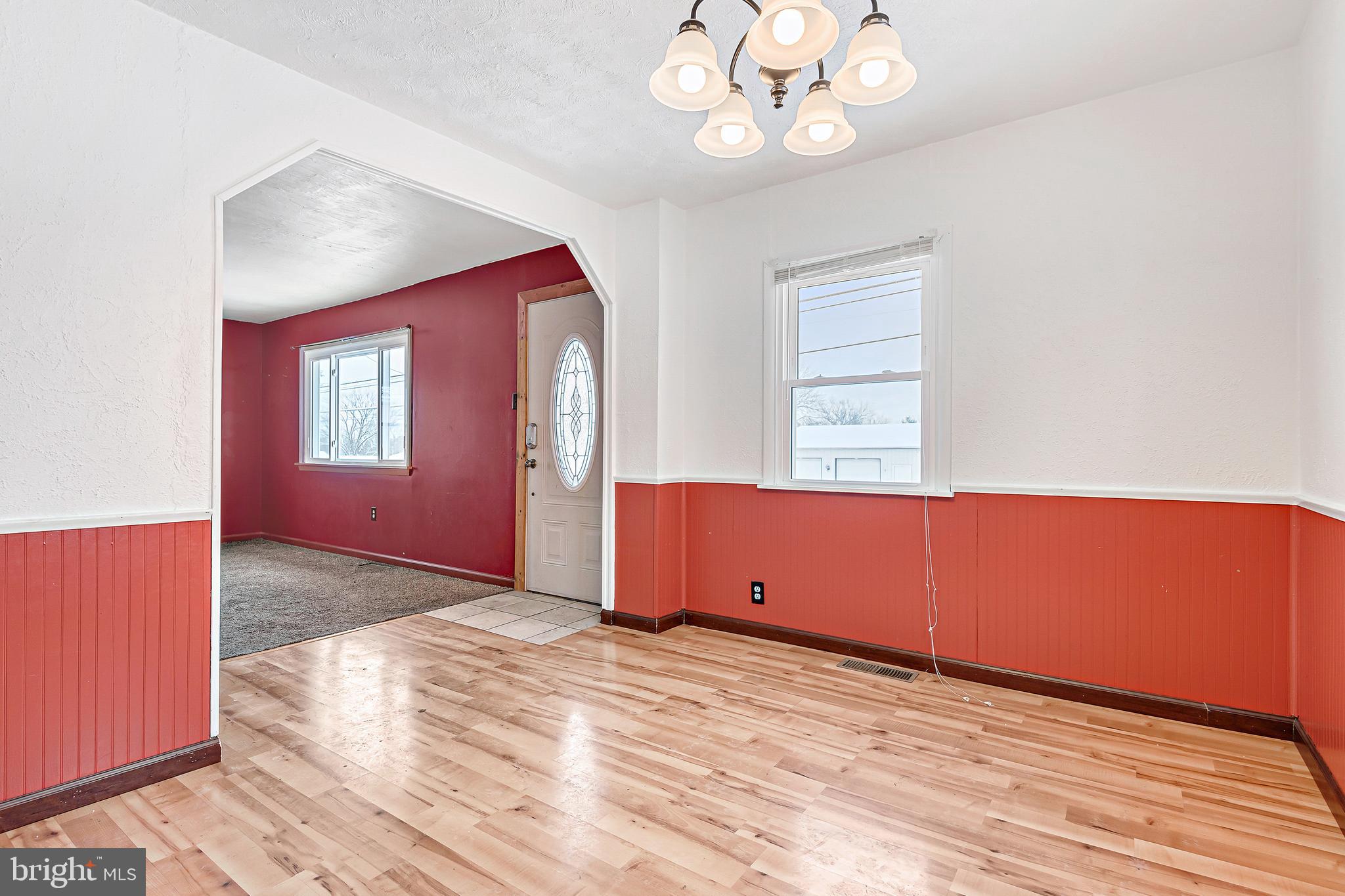 2596 Oakland Road Dover, PA 17315 - Photo 7 of 17 Gallery Image 7