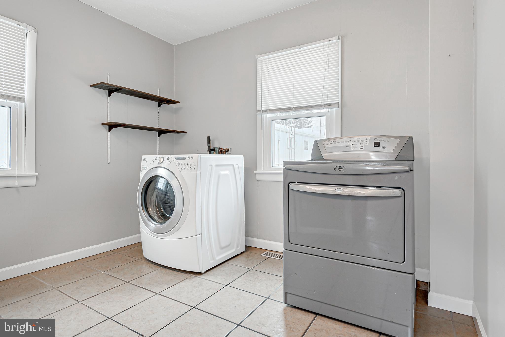 2596 Oakland Road Dover, PA 17315 - Photo 10 of 17 Gallery Image 10