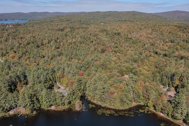 $375,000 | Quiet Cove Way, Unit 5, Wilmot, NH 03287