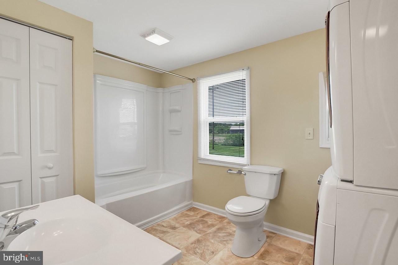 2052 Noss Road York, PA 17408 - Photo 12 of 25