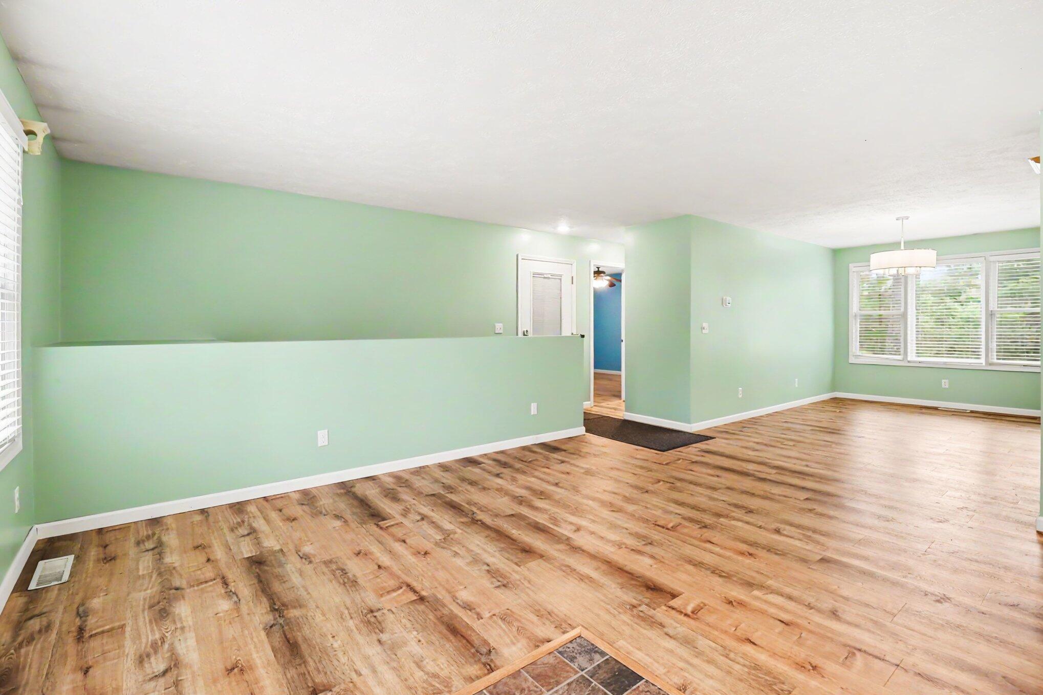 3175 West Hansen Road Ludington, MI 49431 - Photo 10 of 31 013_file_9882