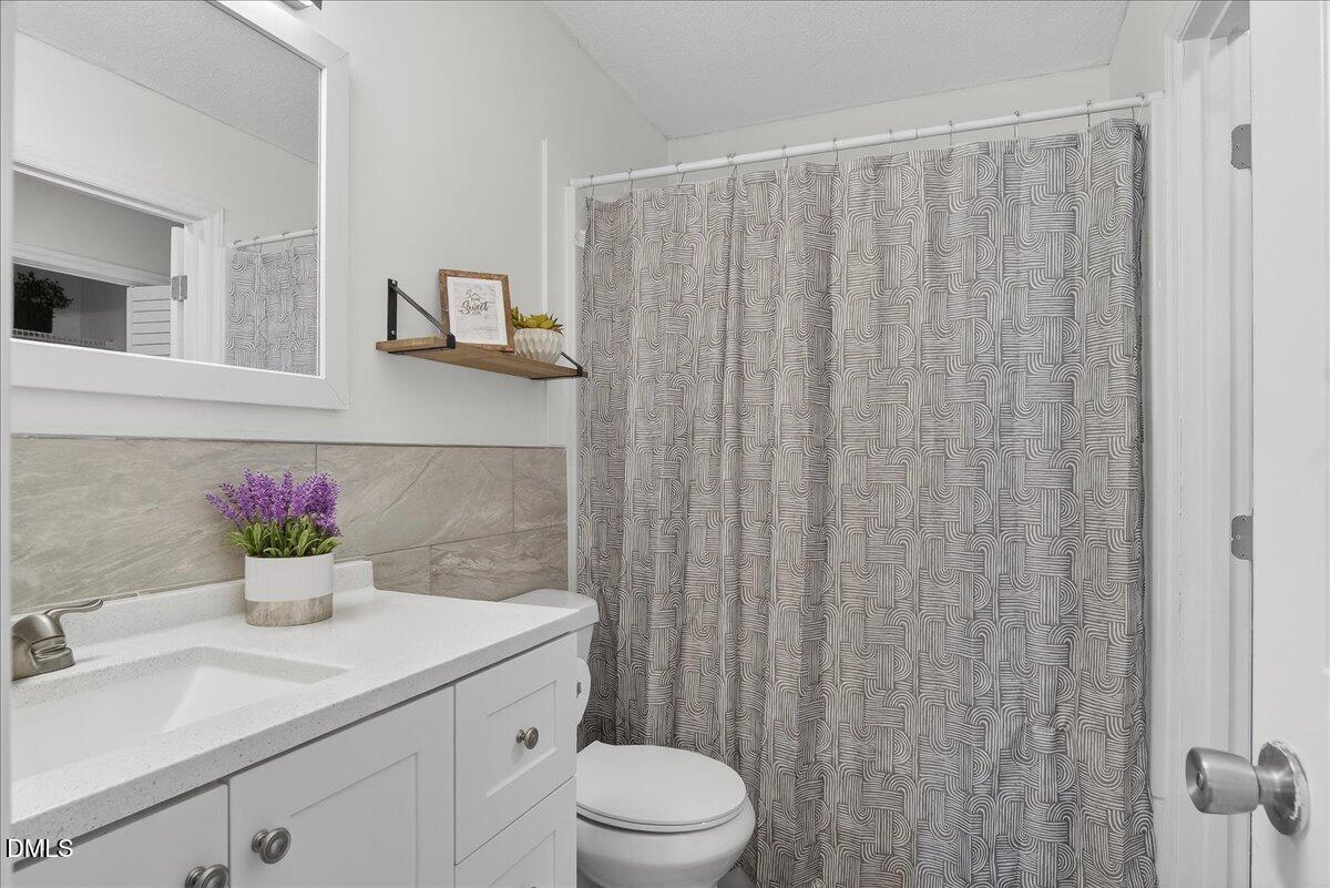 519 Oak Run Drive Raleigh, NC 27606 - Photo 18 of 37 19-finished 519 oak run (20 of 36)