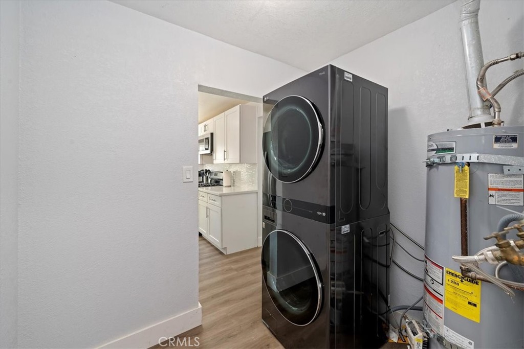 4171 9th Street Riverside, CA 92501 - Photo 14 of 19 a utility room with dryer and washer