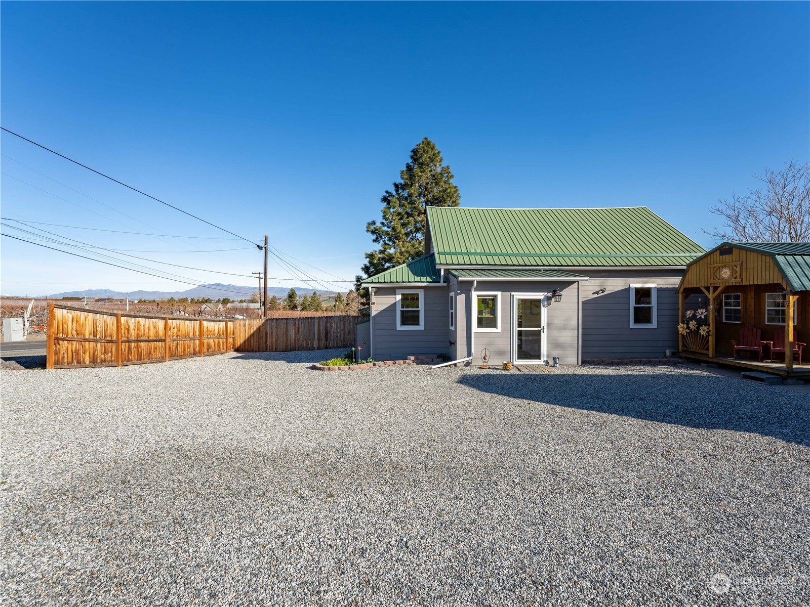 2435 West Malaga Road Malaga, WA 98828 - Photo 3 of 40 Gallery Image 3