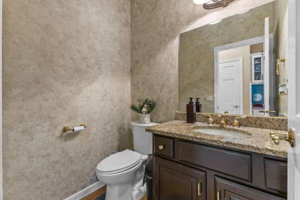 $625,000 | 6645 Fieldstone Court, Caledonia, WI 53402