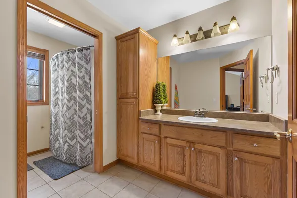 $625,000 | 6645 Fieldstone Court, Caledonia, WI 53402