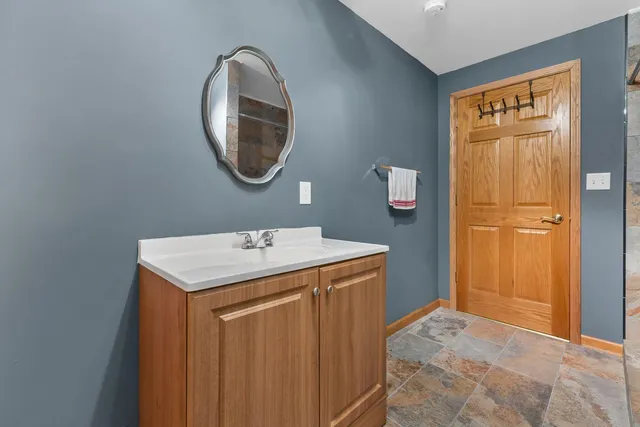 $650,000 | 6645 Fieldstone Court, Caledonia, WI 53402