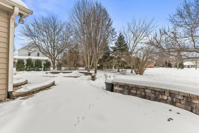 $650,000 | 6645 Fieldstone Court, Caledonia, WI 53402