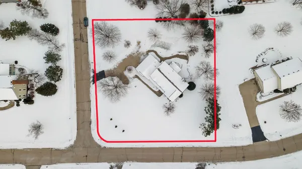 $625,000 | 6645 Fieldstone Court, Caledonia, WI 53402