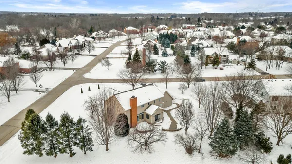 $625,000 | 6645 Fieldstone Court, Caledonia, WI 53402