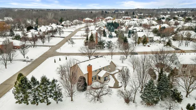 $650,000 | 6645 Fieldstone Court, Caledonia, WI 53402