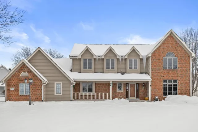 $650,000 | 6645 Fieldstone Court, Caledonia, WI 53402