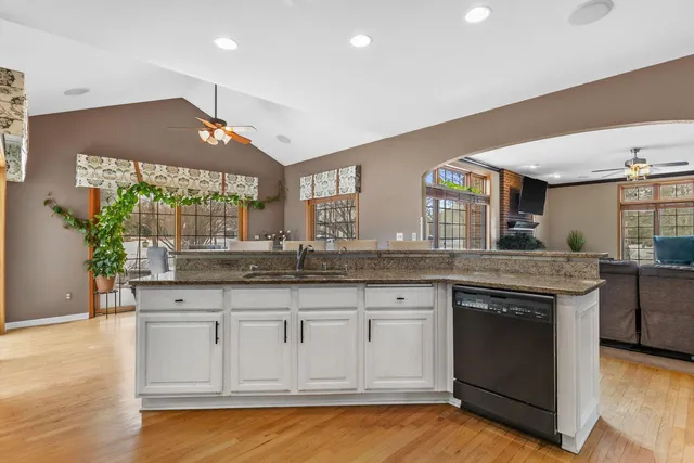 $650,000 | 6645 Fieldstone Court, Caledonia, WI 53402