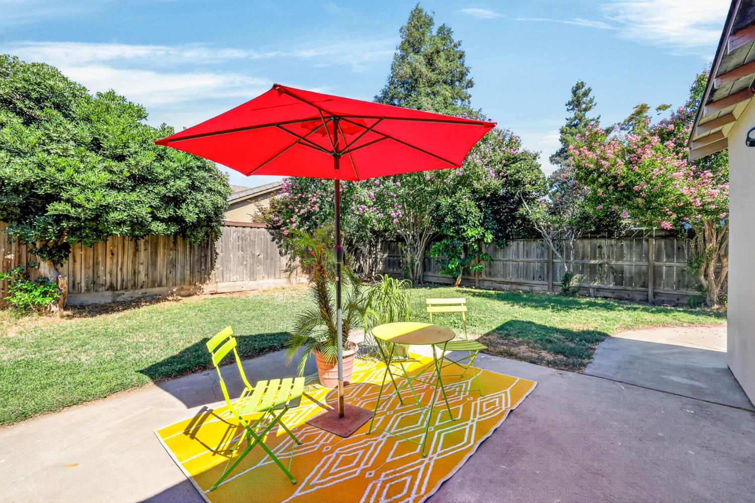 1437 Entrada Way Modesto, CA 95355 - Photo 7 of 51
