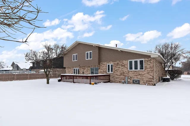 $499,000 | 17421 Highwood Drive, Orland Park, IL 60467