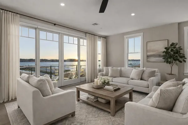 $2,495,000 | 33 Little Bay Drive, Dover, NH 03820