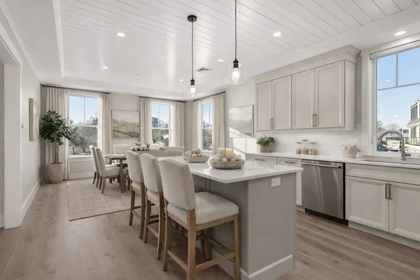 $2,495,000 | 33 Little Bay Drive, Dover, NH 03820