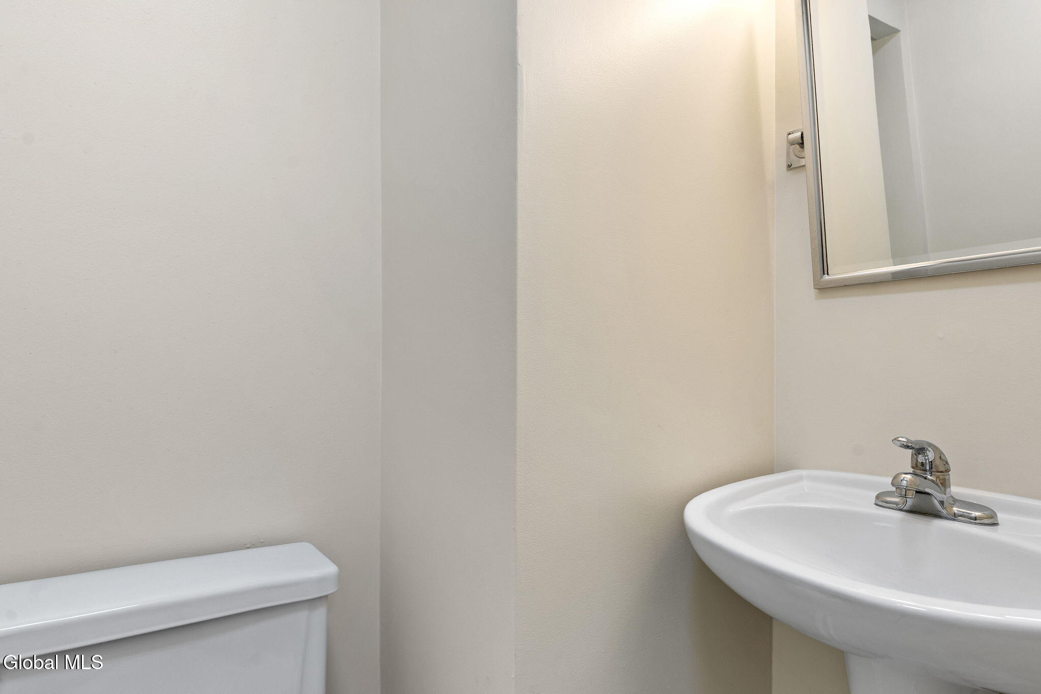 879 Mercer Street Albany, NY 12208 - Photo 14 of 49 19-web-or-mls-879-mercer-st