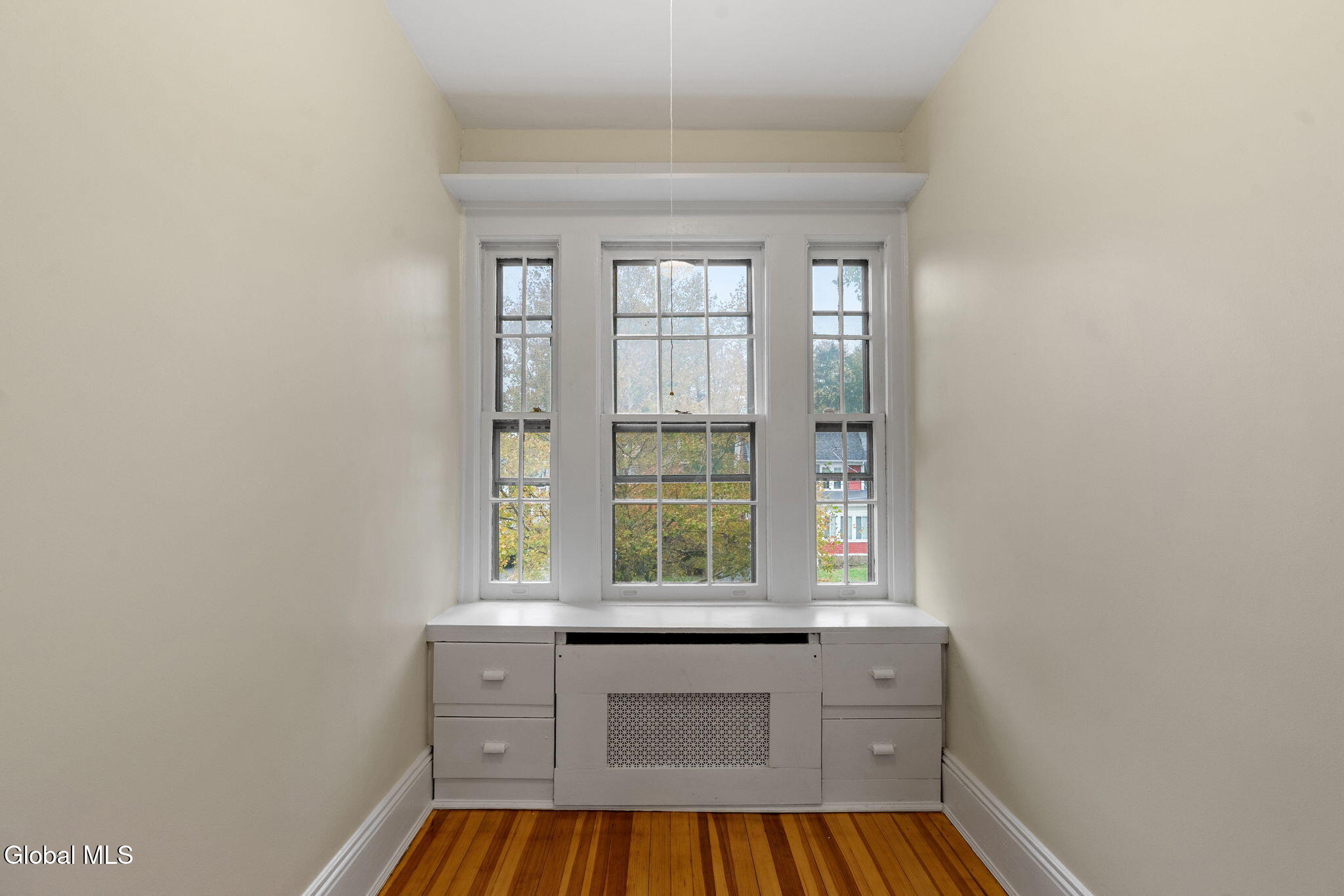 879 Mercer Street Albany, NY 12208 - Photo 23 of 49 31-web-or-mls-879-mercer-st