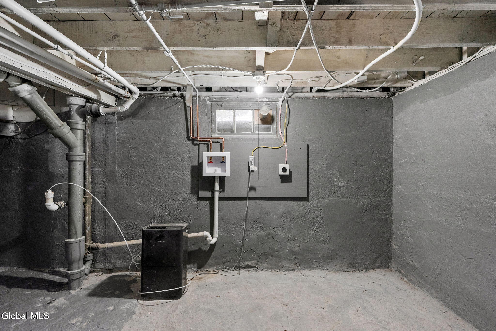 879 Mercer Street Albany, NY 12208 - Photo 28 of 49 10-web-or-mls-879-mercer-st