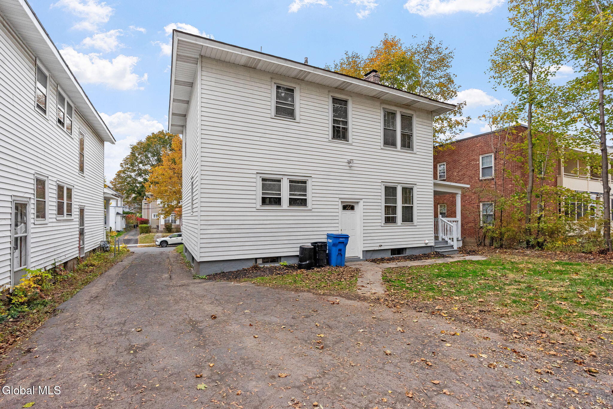 879 Mercer Street Albany, NY 12208 - Photo 35 of 49 6-web-or-mls-879-mercer-st
