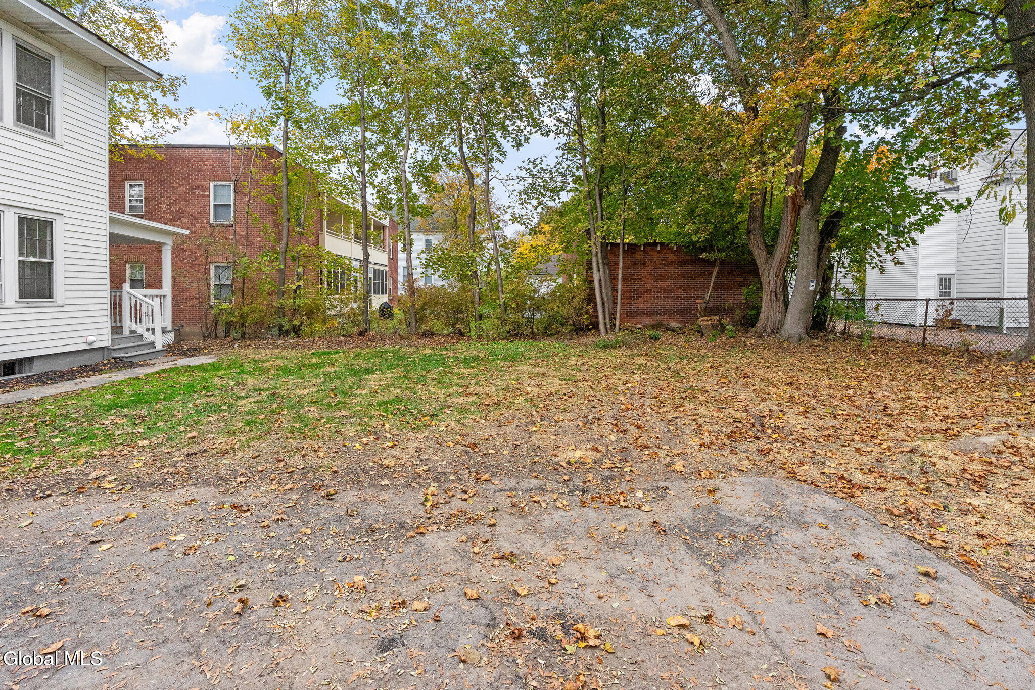 879 Mercer Street Albany, NY 12208 - Photo 40 of 49 5-web-or-mls-879-mercer-st