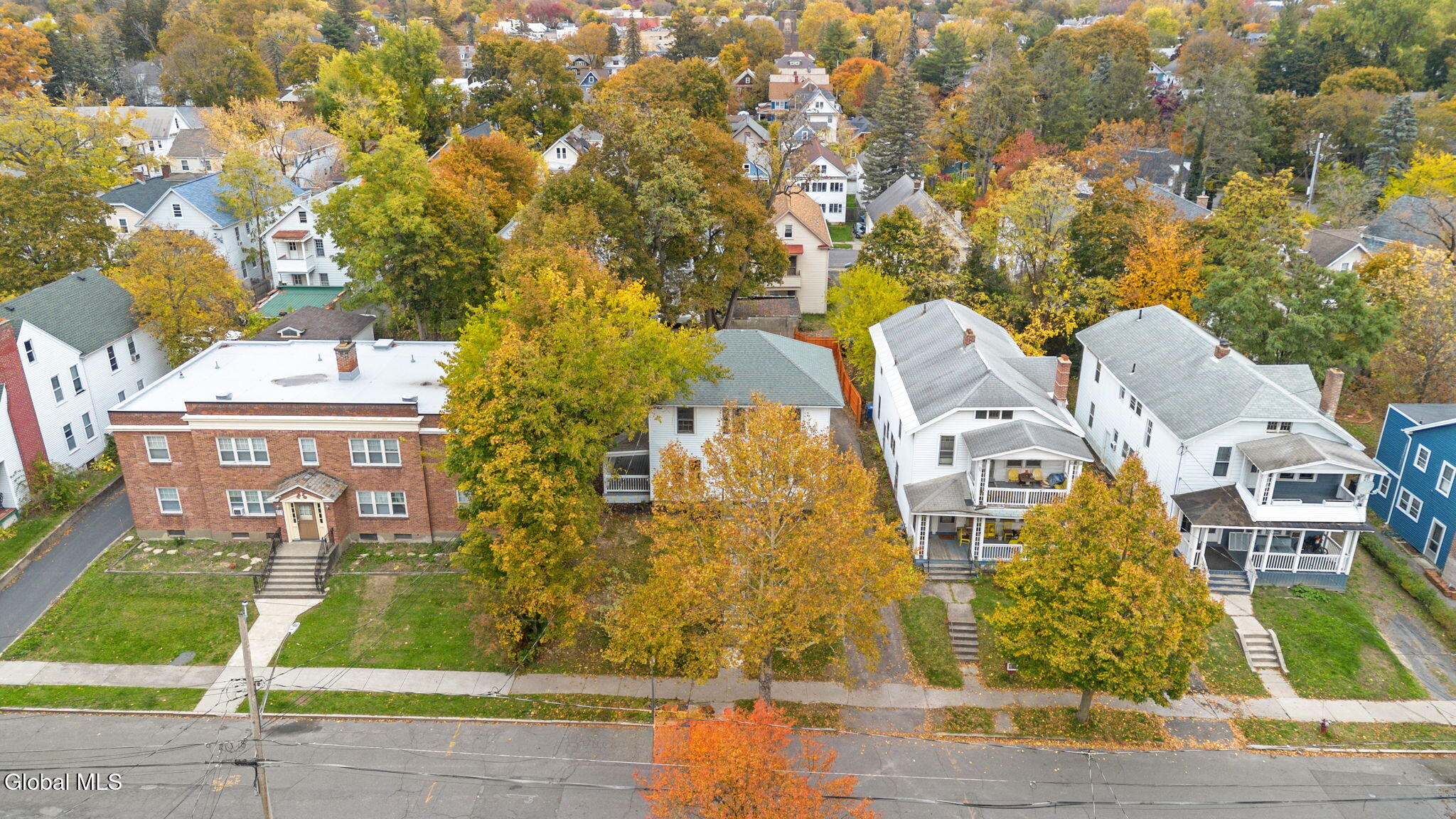 879 Mercer Street Albany, NY 12208 - Photo 44 of 49 38-web-or-mls-879-mercer-st