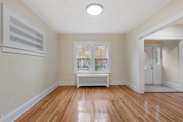 $299,900 | 879 Mercer Street, Albany, NY 12208