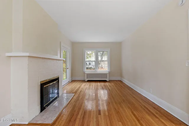 $299,900 | 879 Mercer Street, Albany, NY 12208