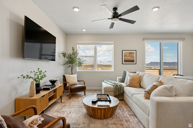 961 West Akoya Pearl Road, Unit 301 St. George, UT 84790 - Photo 8 of 22