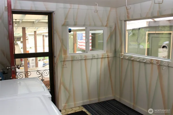 $799,950 | 16219 64th Street East, Sumner, WA 98390