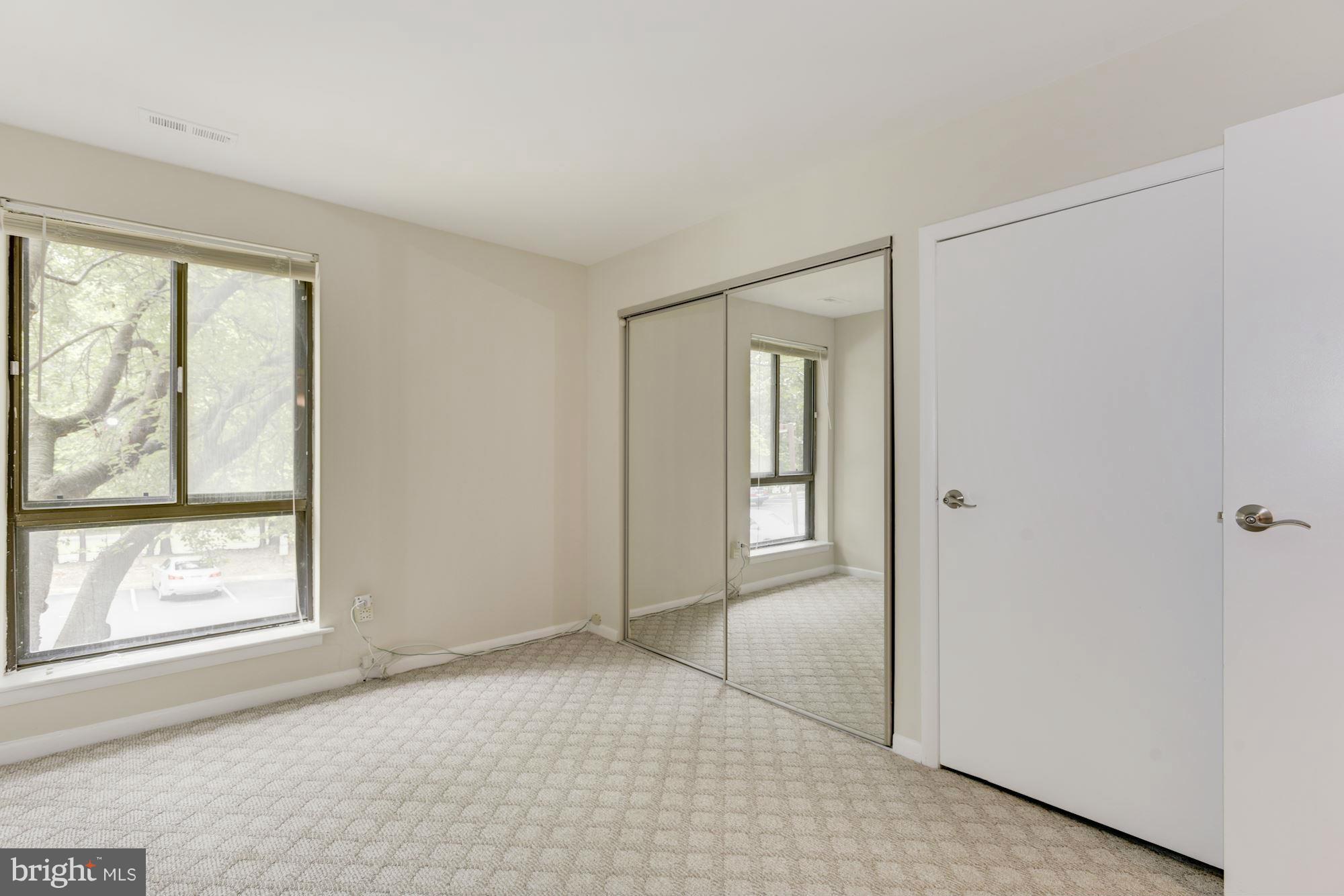 11204 Chestnut Grove Square, Unit 106 Reston, VA 20190 - Photo 17 of 29 Bedroom