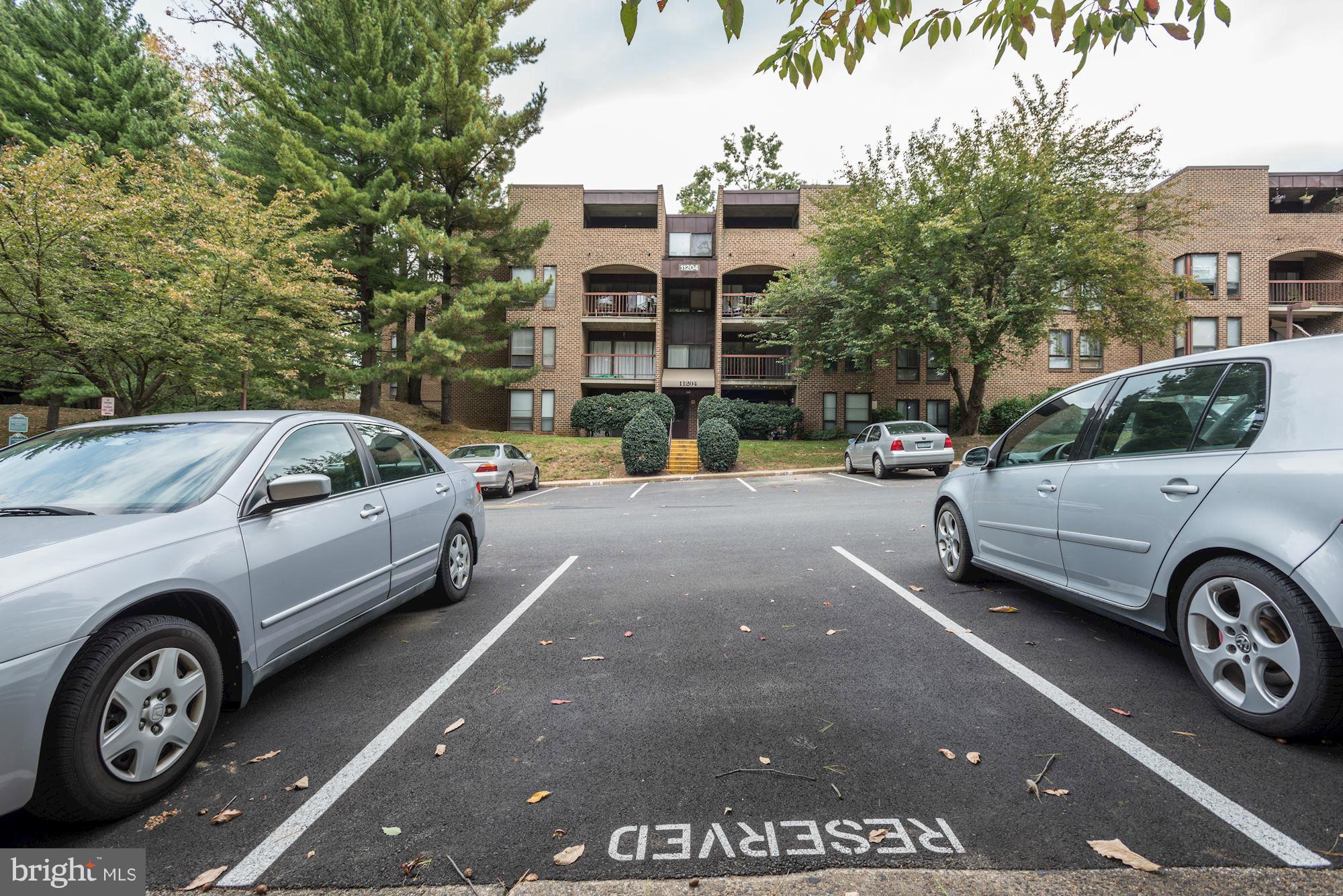 11204 Chestnut Grove Square, Unit 106 Reston, VA 20190 - Photo 27 of 29 Exterior