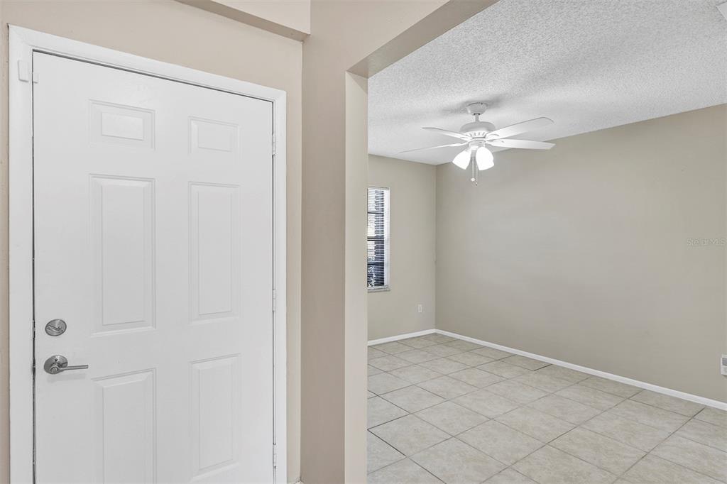 6701 Merlin Court Orlando, FL 32810 - Photo 15 of 54