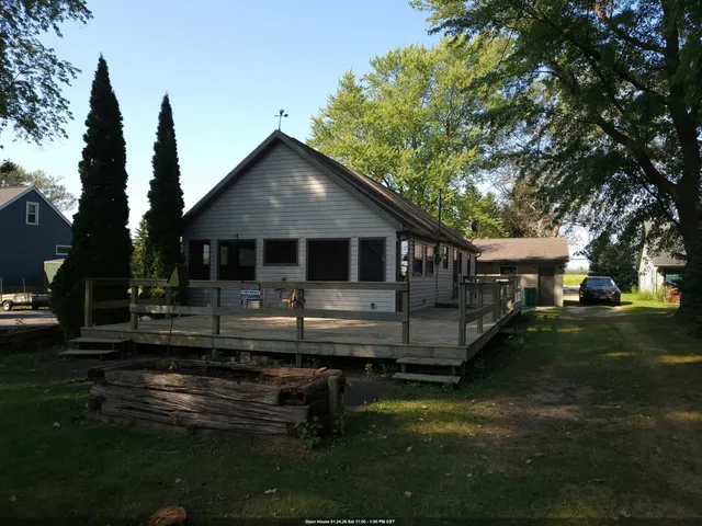 $319,900 | N8721 Lakeshore Drive, Fond du Lac, WI 54937