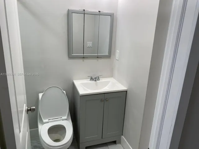 $3,600 | 342 East 46th Street, Unit 1, Hialeah, FL 33013