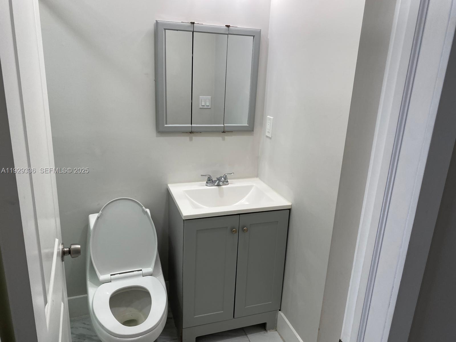 342 East 46th Street, Unit 1 Hialeah, FL 33013 - Photo 12 of 13