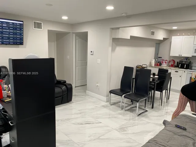 $3,600 | 342 East 46th Street, Unit 1, Hialeah, FL 33013