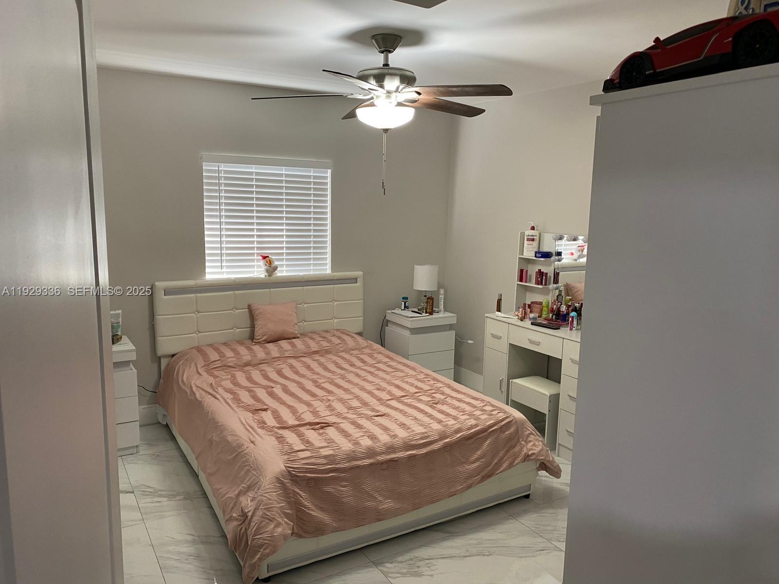 342 East 46th Street, Unit 1 Hialeah, FL 33013 - Photo 5 of 13