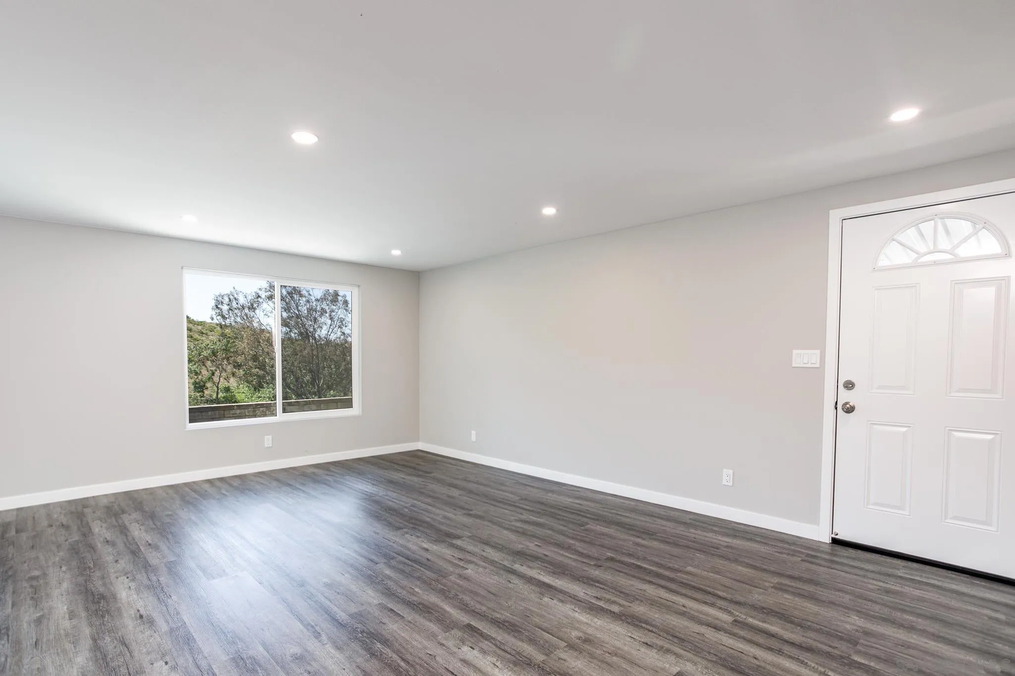 7467 Mission Gorge Road, Unit 302 Santee, CA 92071 - Photo 13 of 30 Gallery Image 13