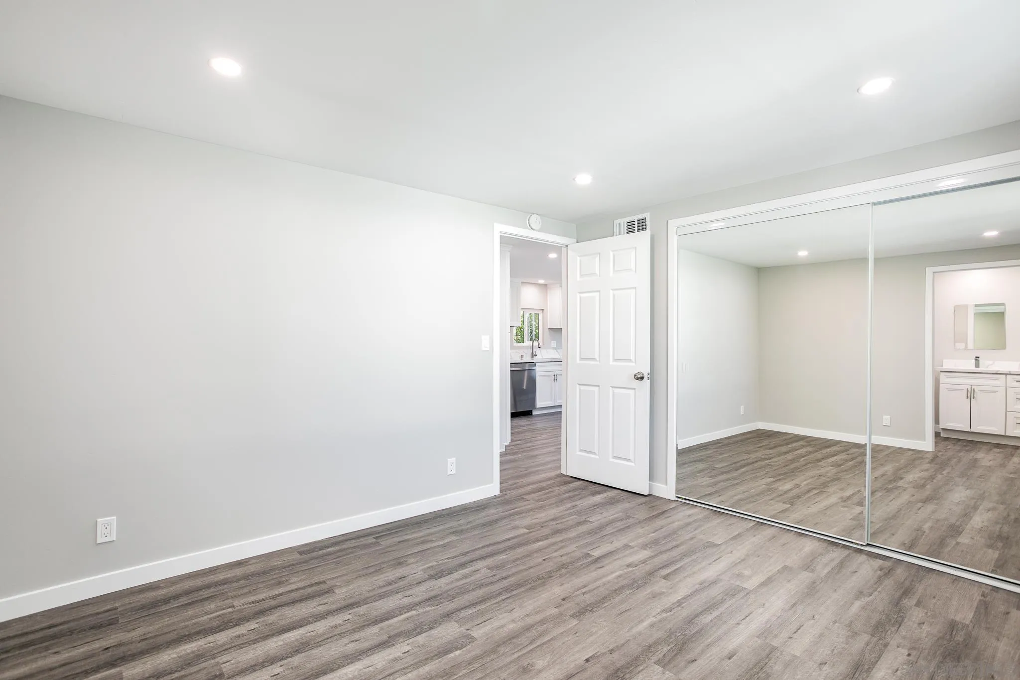 7467 Mission Gorge Road, Unit 302 Santee, CA 92071 - Photo 14 of 30 Gallery Image 14