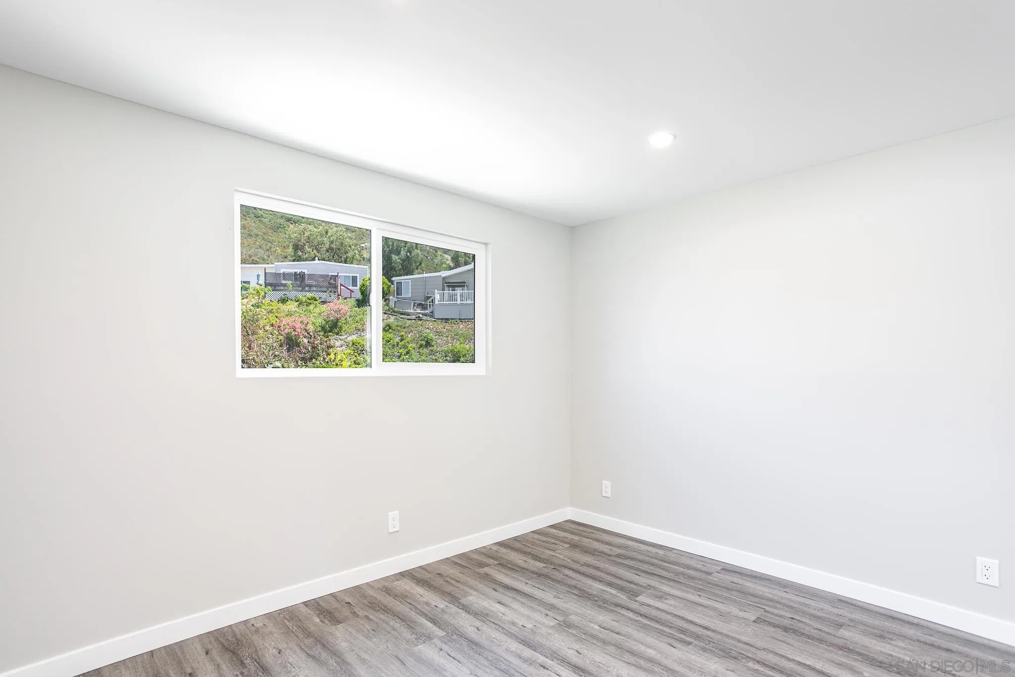 7467 Mission Gorge Road, Unit 302 Santee, CA 92071 - Photo 19 of 30 Gallery Image 19