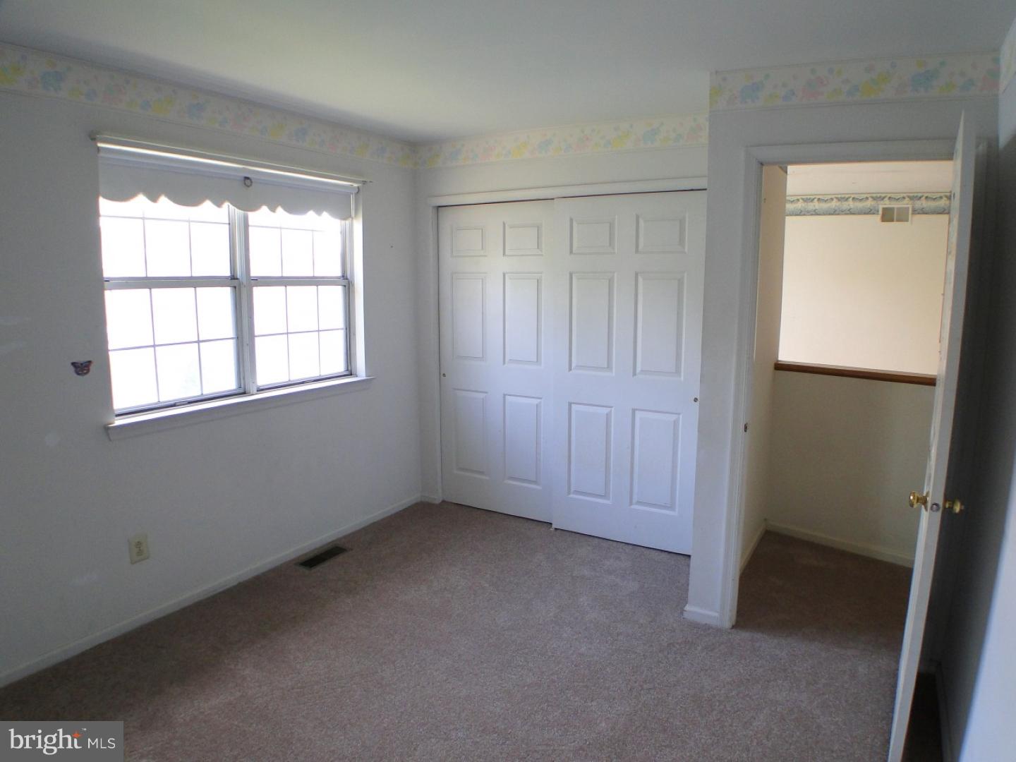 10952 Knights Road Philadelphia, PA 19154 - Photo 16 of 25 Bedroom