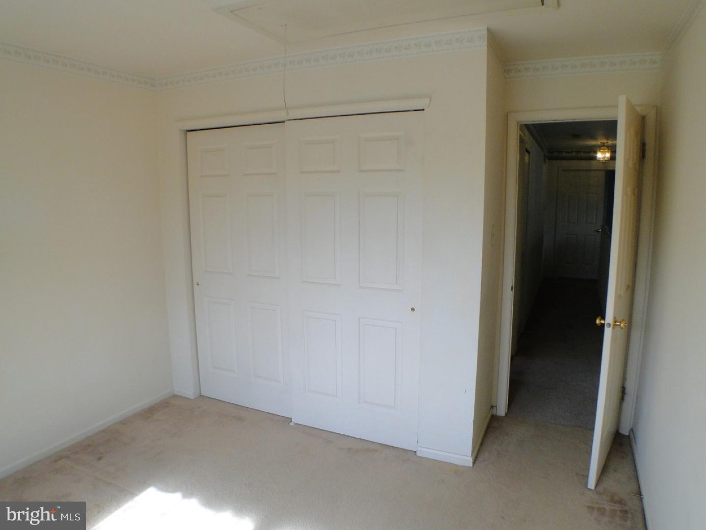 10952 Knights Road Philadelphia, PA 19154 - Photo 18 of 25 Bedroom