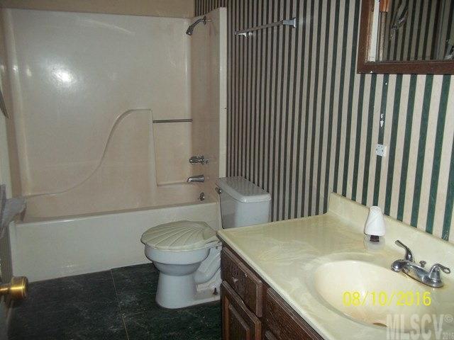 2704 Tablerock Road Lenoir, NC 28645 - Photo 4 of 9 Gallery Image 4