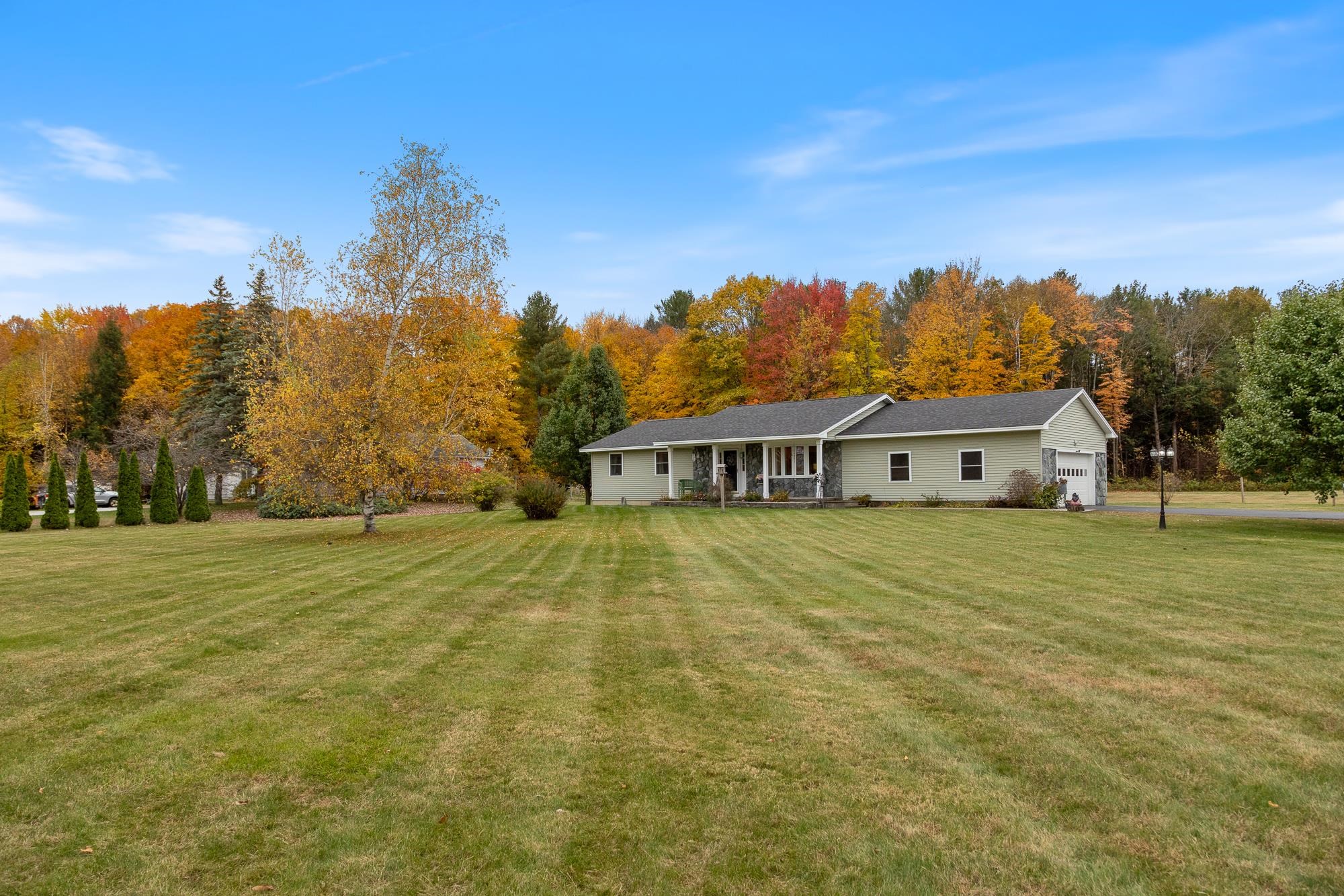 4147 Highbridge Road Georgia, VT 05454 - Photo 4 of 40